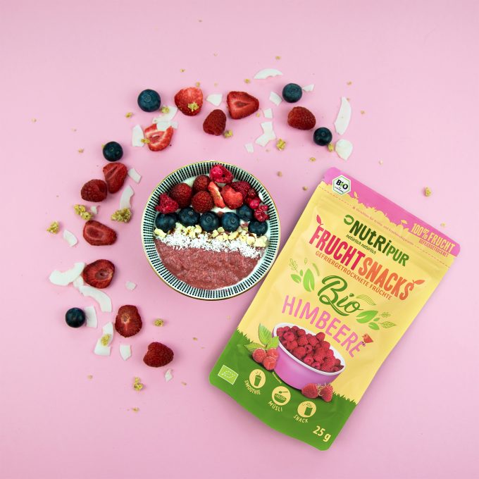 Freeze-dried fruit without additives BIO natural raspberry Smoothie Bowl