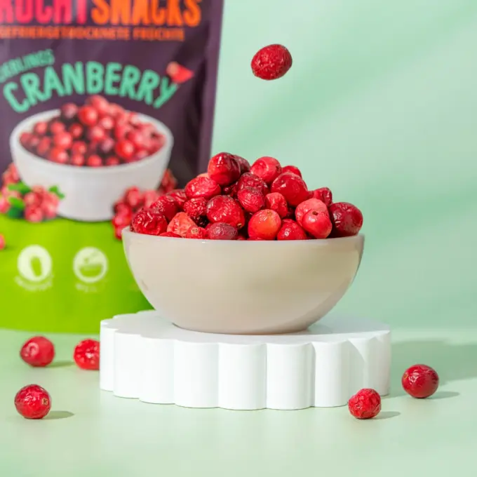 Detailbild der Verpackung und der gefriergetrockneten Cranberrys