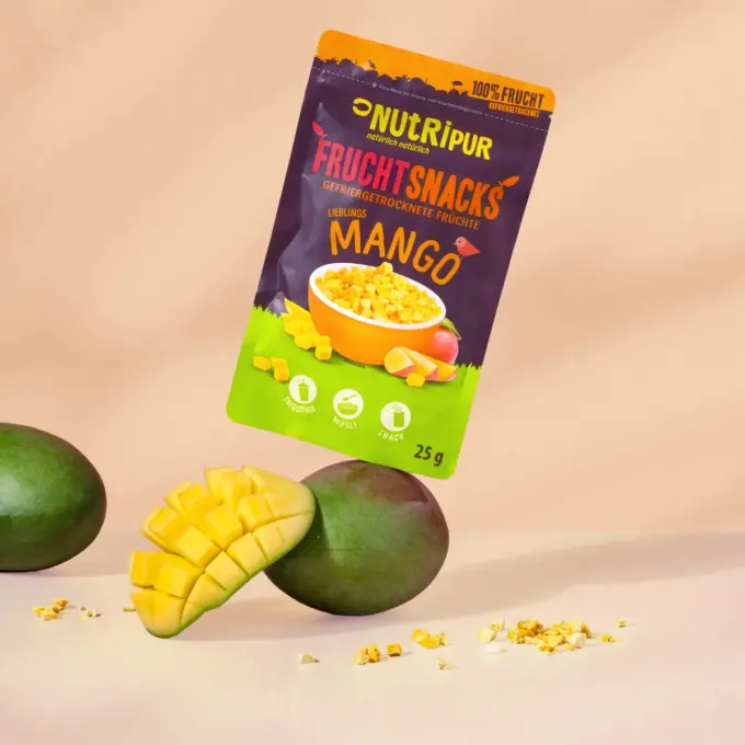 Detailbild der Verpackung und der gefriergetrockneten Mango