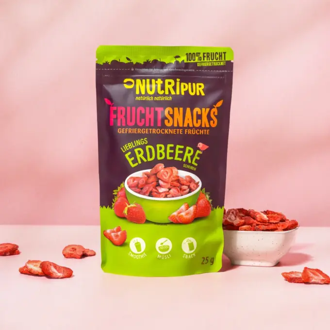 Hier ist ein Produktbild der gefriergetrockneten Erdbeeren in Scheiben von NutriPur