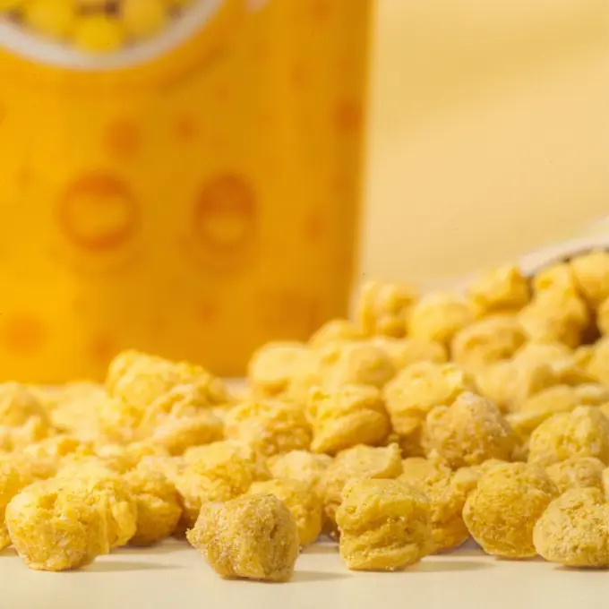 Detailbild der Verpackung und der Cheese Kichererbsen-Chips