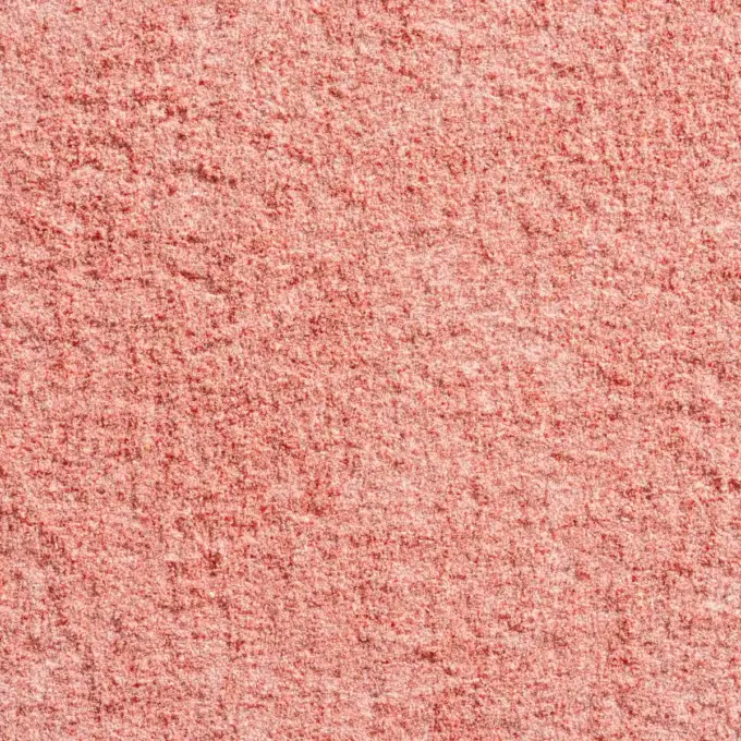 Ein Bild zeigt eine Makroaufnahme des SuperClear Proteinpulvers Red Berry von NutriPur
