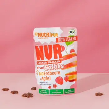 Hier ist ein Produktbild der NUR Frucht Softies BIO Erdbeere & Apfel