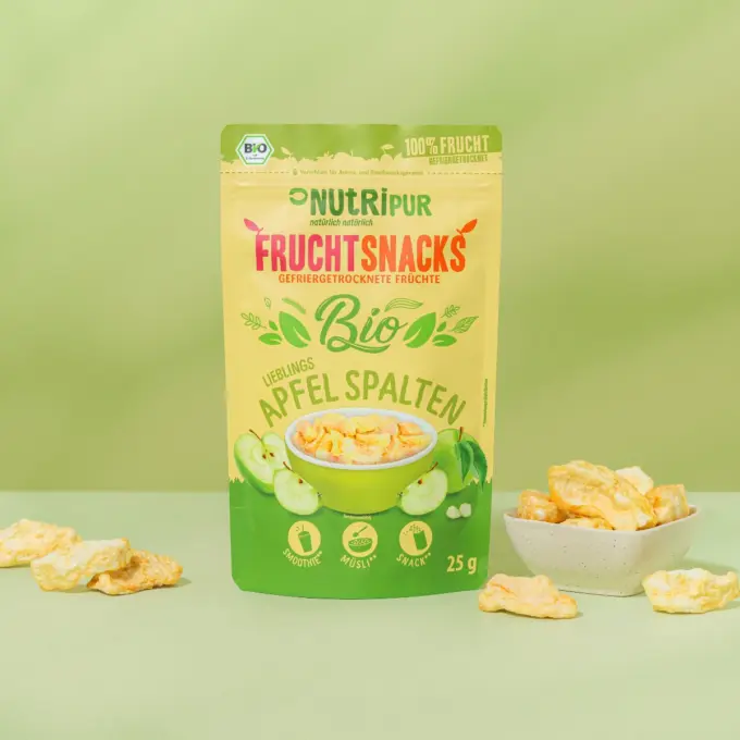 Hier ist ein Produktbild der gefriergetrockneten Bio-Apfelspalten von NutriPur