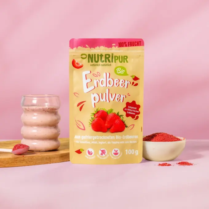 Shake mit dem gefriergetrockneten Bio Erdbeer-Fruchtpulver