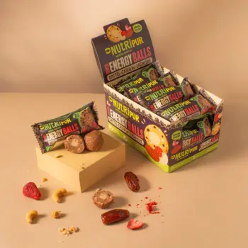 Produktbild der Dattel-Cashew-Erdbeer Energyballs